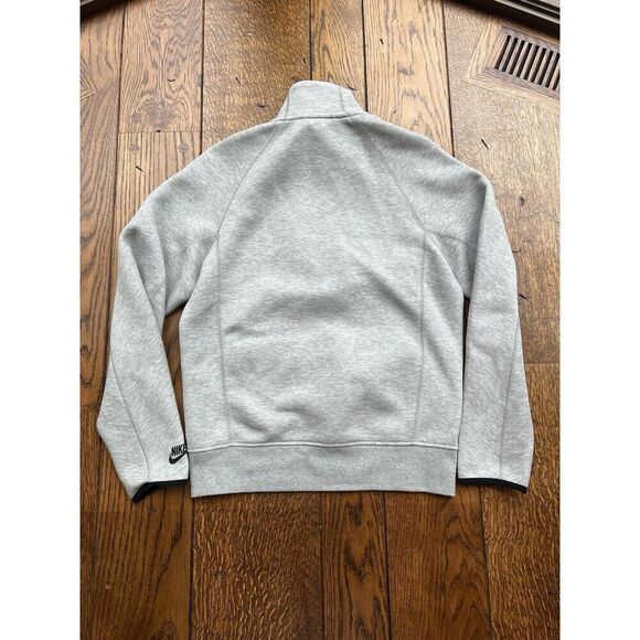 Nike Sportswear Tech Fleece Men's 1/2-Zip Sweatshirt Gray NWT FB7998 Large - Picture 2 of 8